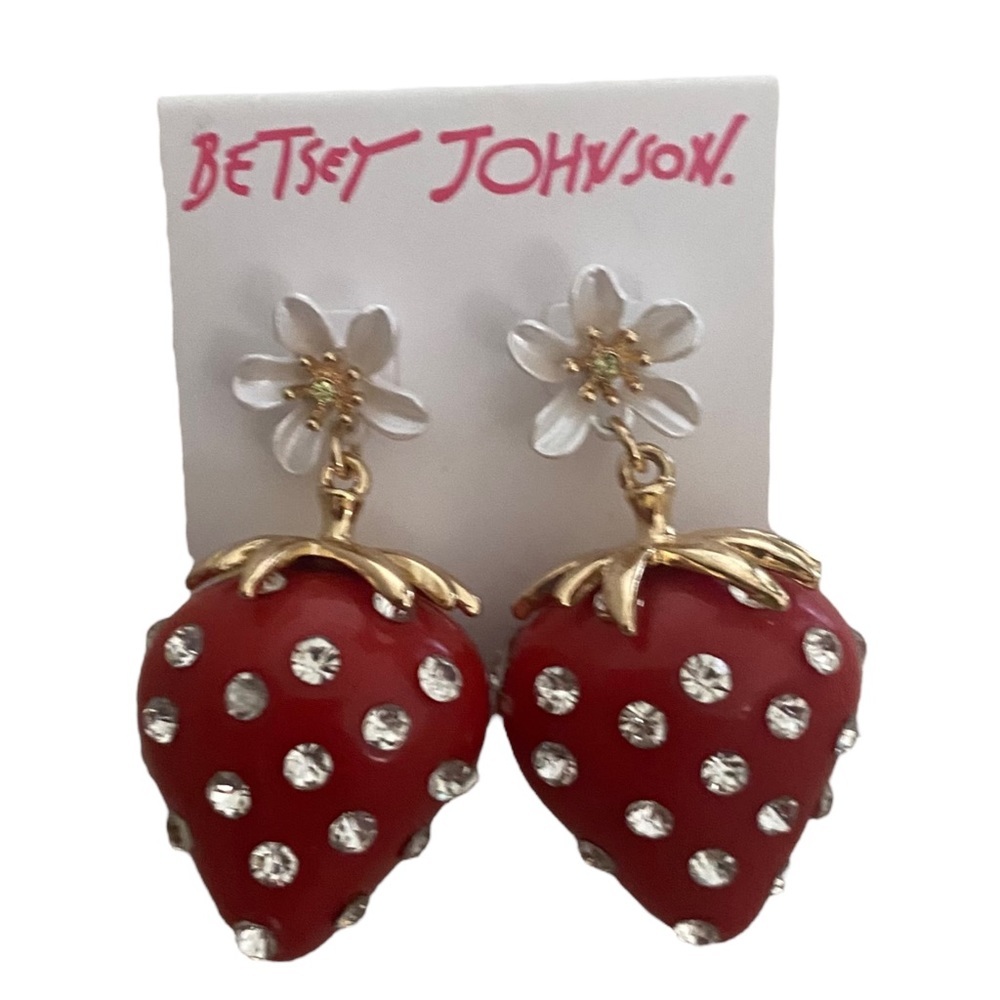 Betsey Johnson White Flower & Red Resin Strawberry Drop Earrings Crystal NWT